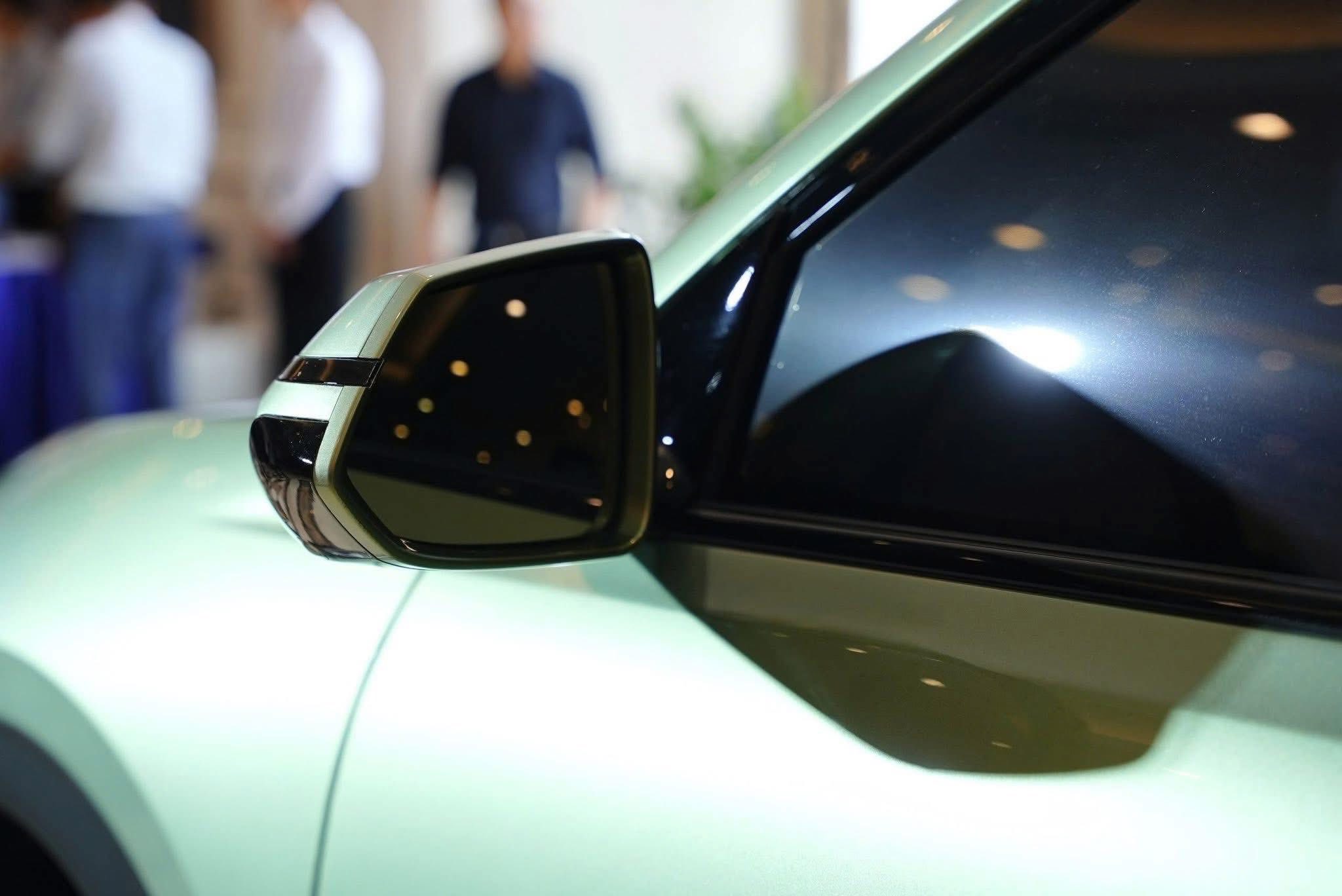 VinFast Limo Green lần đầu xuất hiện ngoài thực tế 34 VinFast Limo Green lần đầu xuất hiện ngoài thực tế 503996009 122134650254783930 8249181458891891907 n VinFast Limo Green lần đầu xuất hiện ngoài thực tế